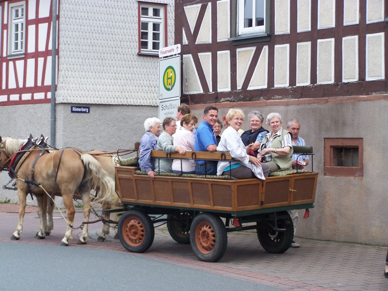 Für die älteren Mitbürger ist er immer da. Unterwegs mit dem Dienstags-Seniorentreff